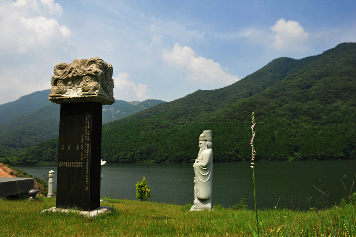 DSC_2125a.jpg